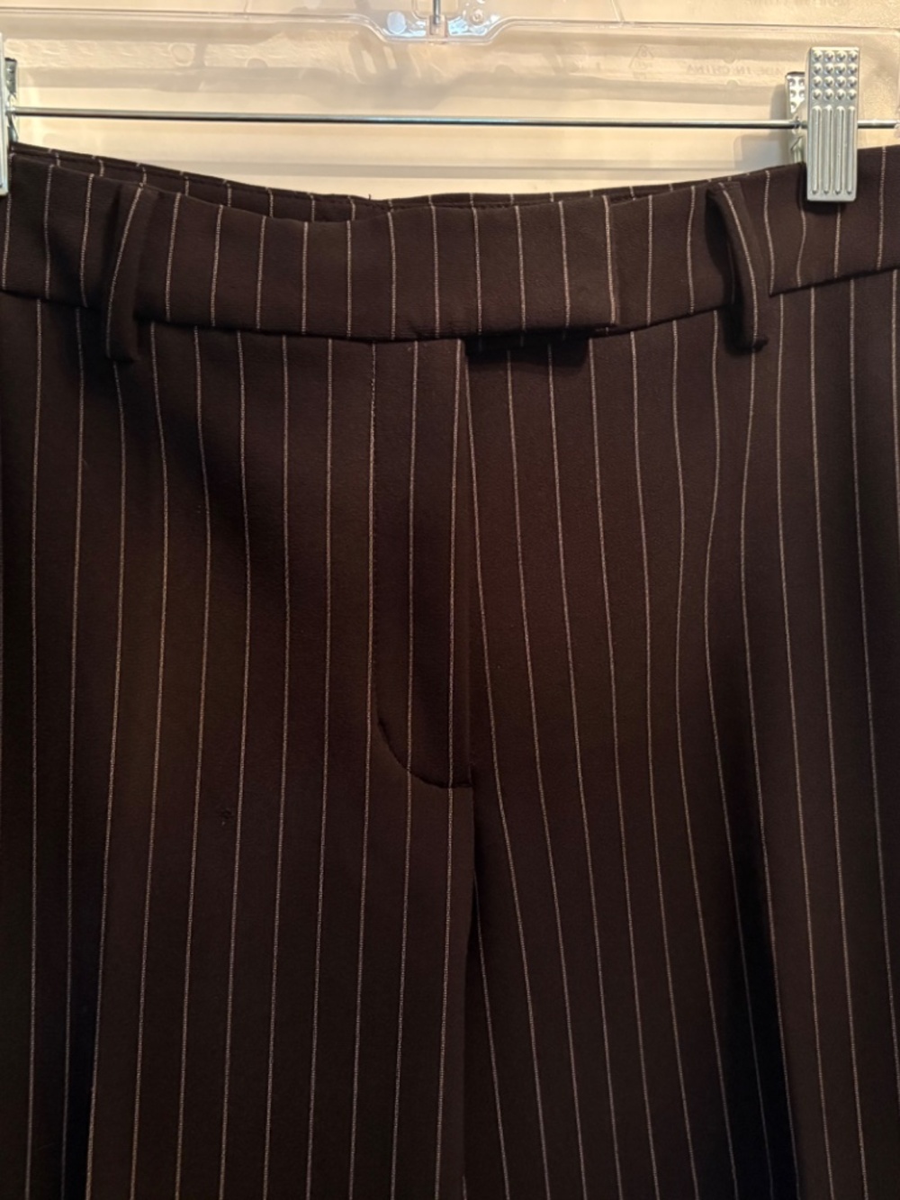 Express Editor Pants - Pin stripe - Size 10 R - Picture 6 of 9